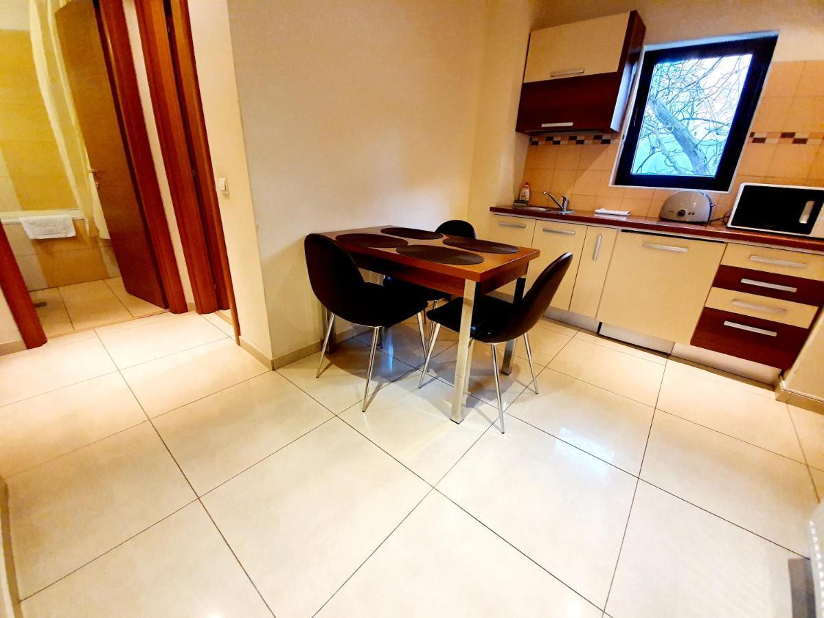 Grandville Apartments บูคาเรสต์ ภายนอก รูปภาพ